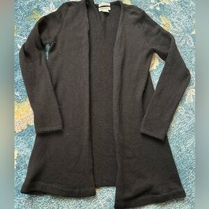 Woman Fine Italian Merino Wool Eddie Bauer Black Cardigan Size M